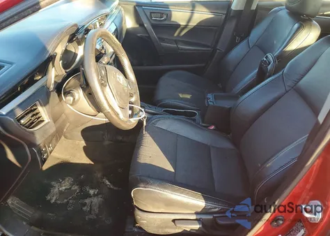 2015 Toyota Corolla L z USA, uszkodzony, nr VIN 2T1BURHEXFC282096